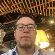 Profesor de edicion audiovisual para medios